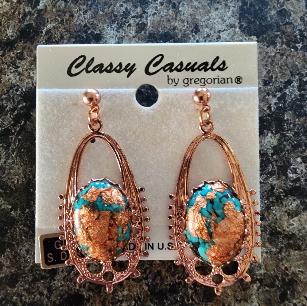 Earrings by Gregorian